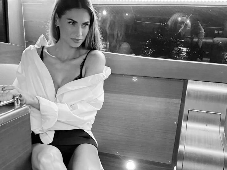 Melissa Satta manda in tilt Instagram