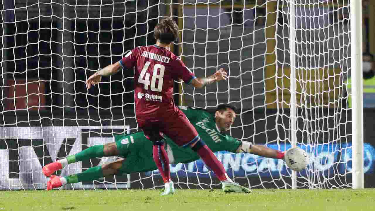 Buffon para rigori . foto LaPresse