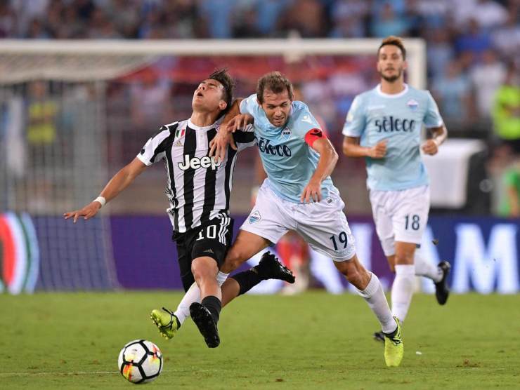 Dybala e Lulic - foto LaPresse