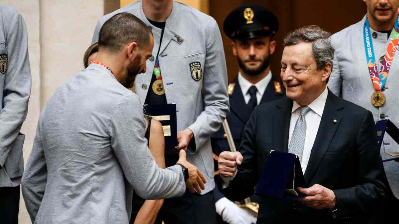 Leonardo Bonucci e Mario Draghi