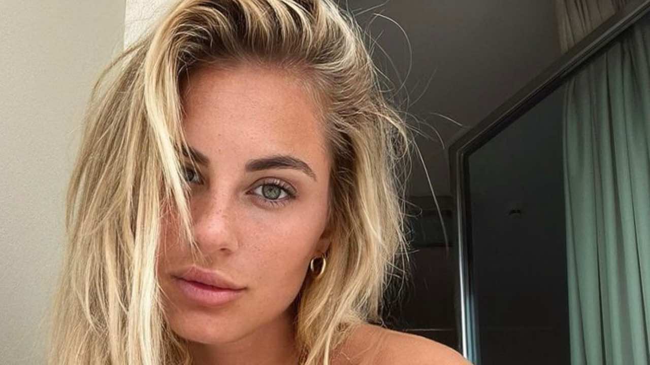 Francesca Brambilla La Bona Sorte Di Bonolis Senza Veli è Da Infarto Foto