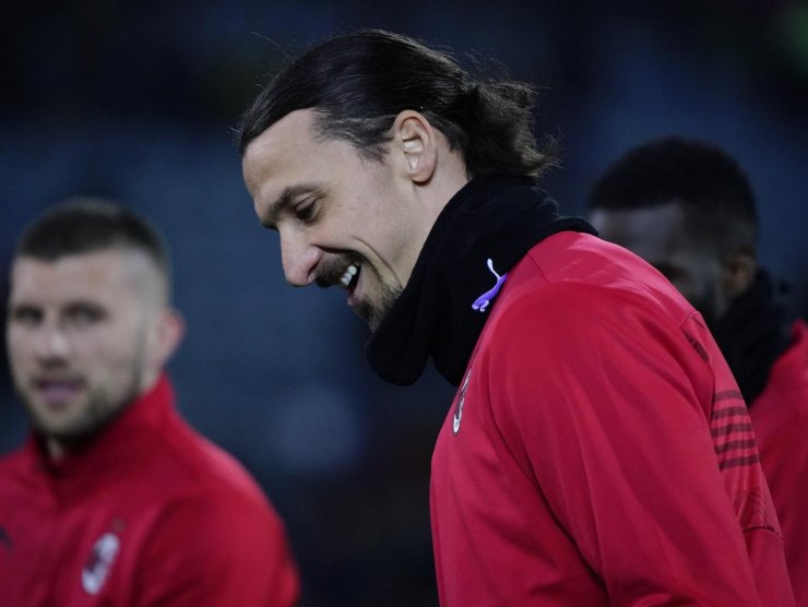 Ibrahimovic sorride