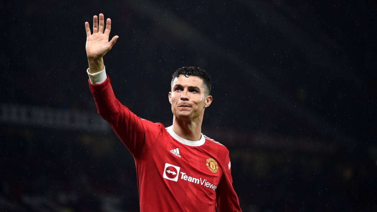 Cristiano Ronaldo saluta Manchester