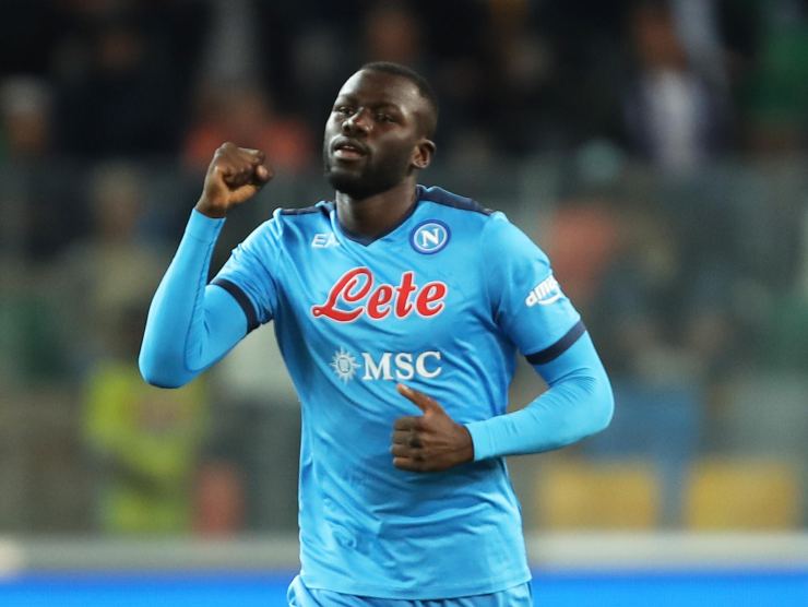 Koulibaly esulta