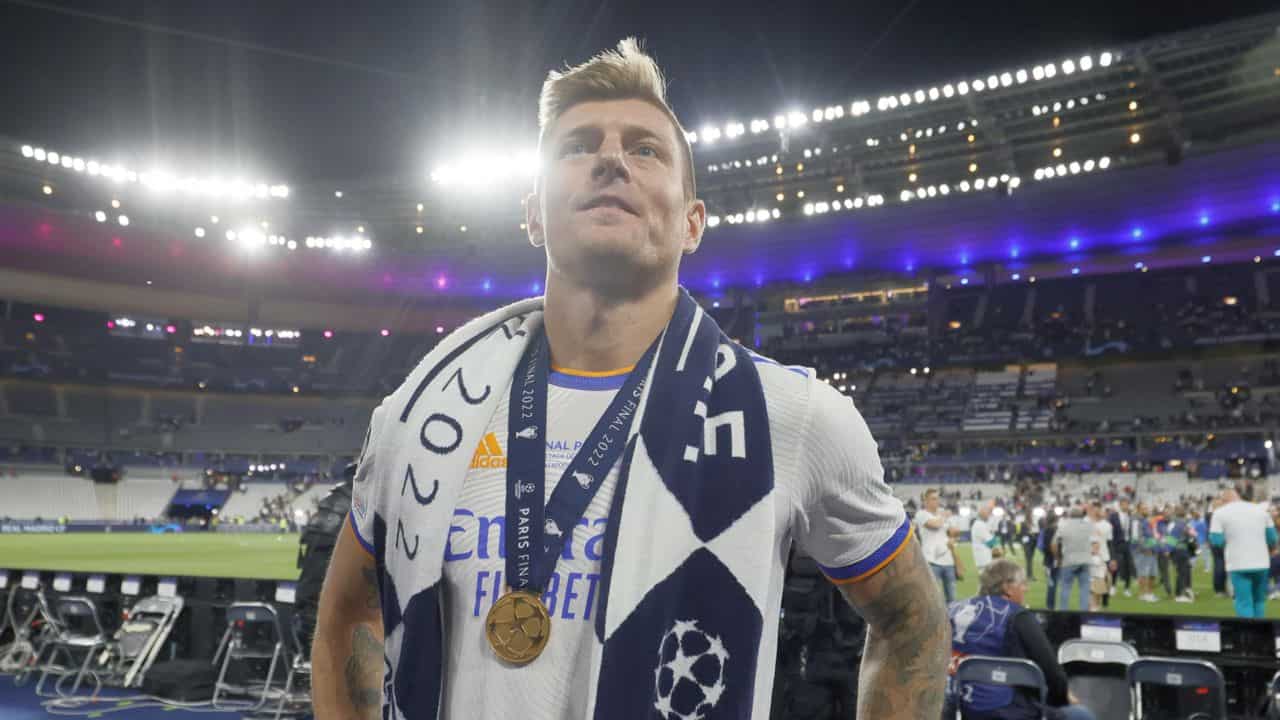 kroos