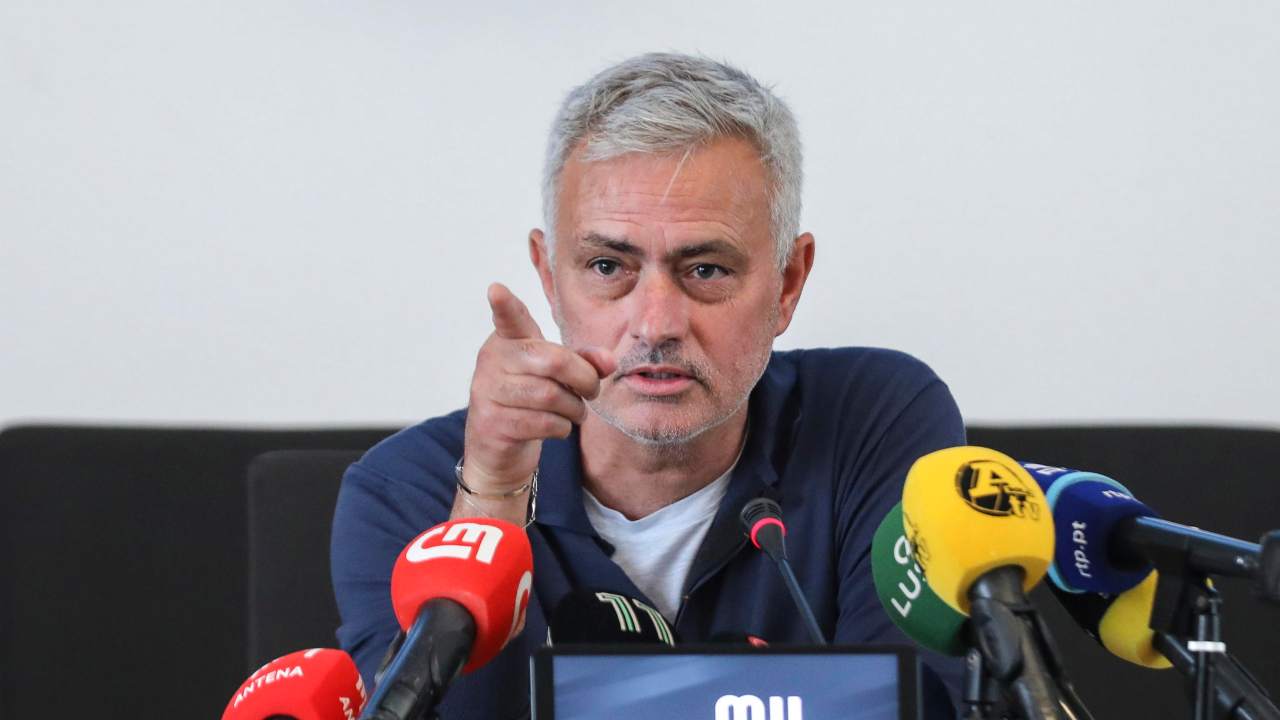 Mourinho conferenza stampa