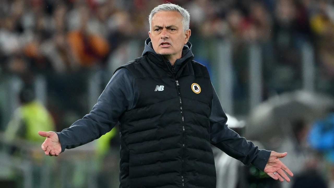 Jose Mourinho contrariato