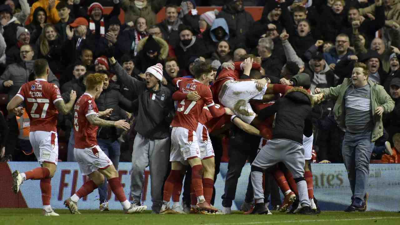 Nottingham Forest esultanza durante un derby