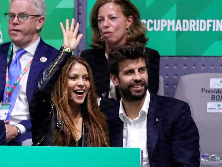 Shakira con Pique scommesse.online 20220923