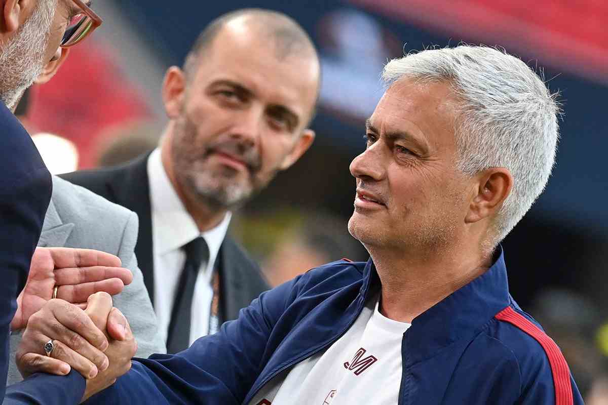 Mou Special One