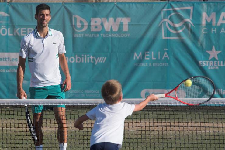 Djokovic, la vittoria davanti ai figli