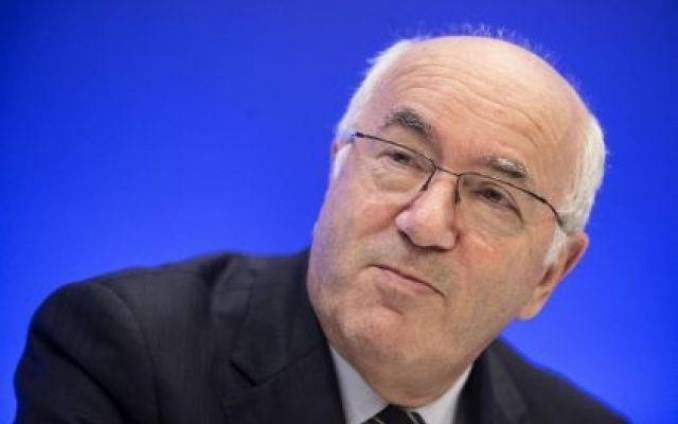 TAvecchio dimissioini
