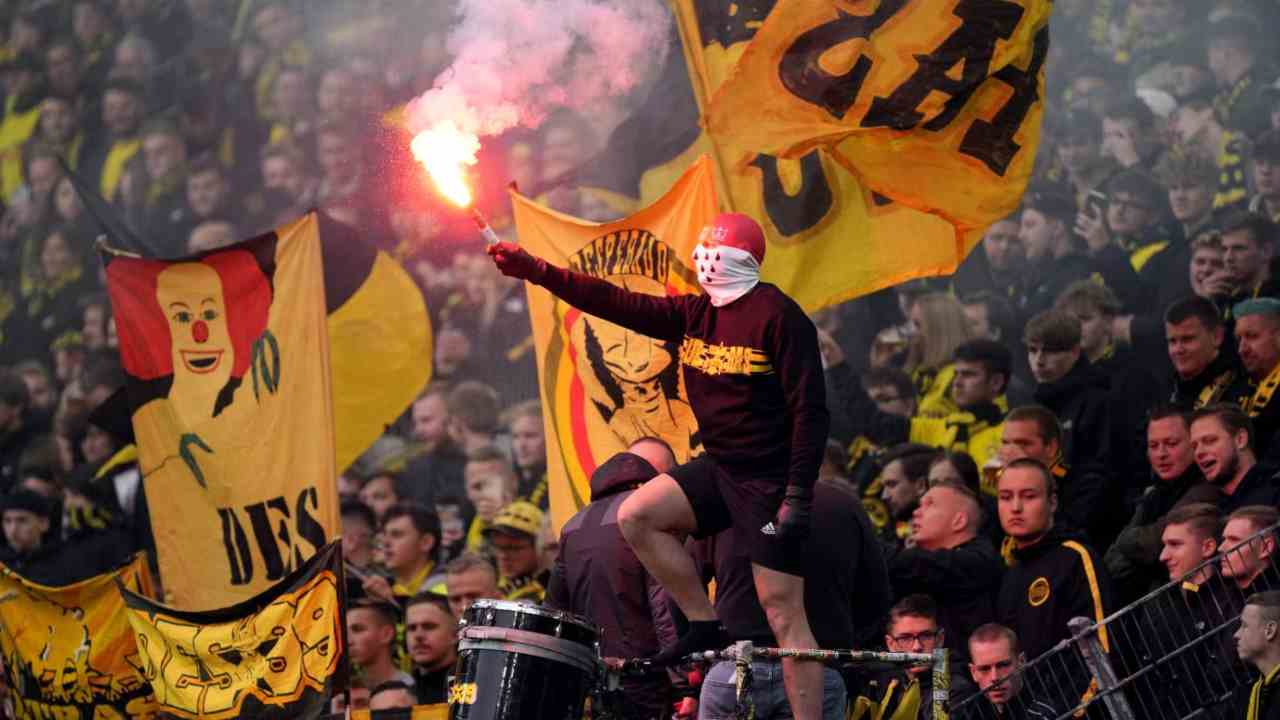 ultra Dortmund - foto LaPresse