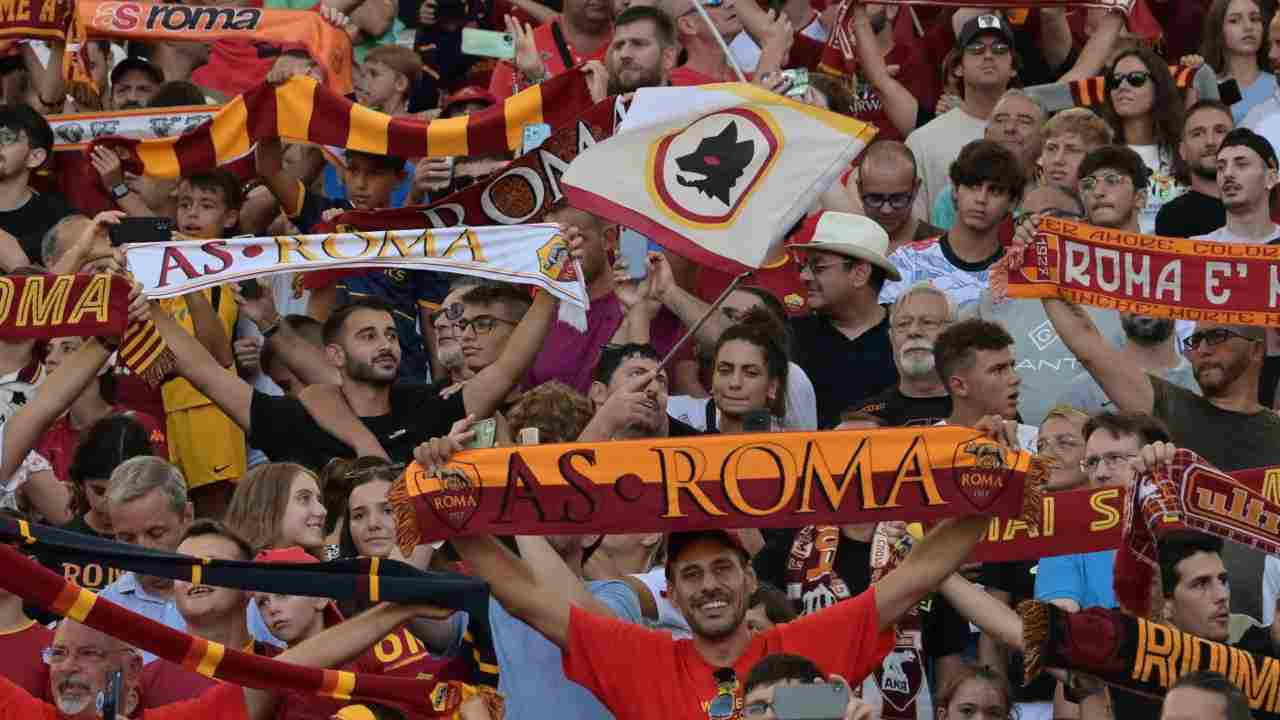 Tifosi Roma scommesse.online 20220903