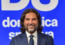 Adani fa ancora parlare di sé