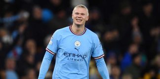 Haaland, la foto che lo fa sembrare basso