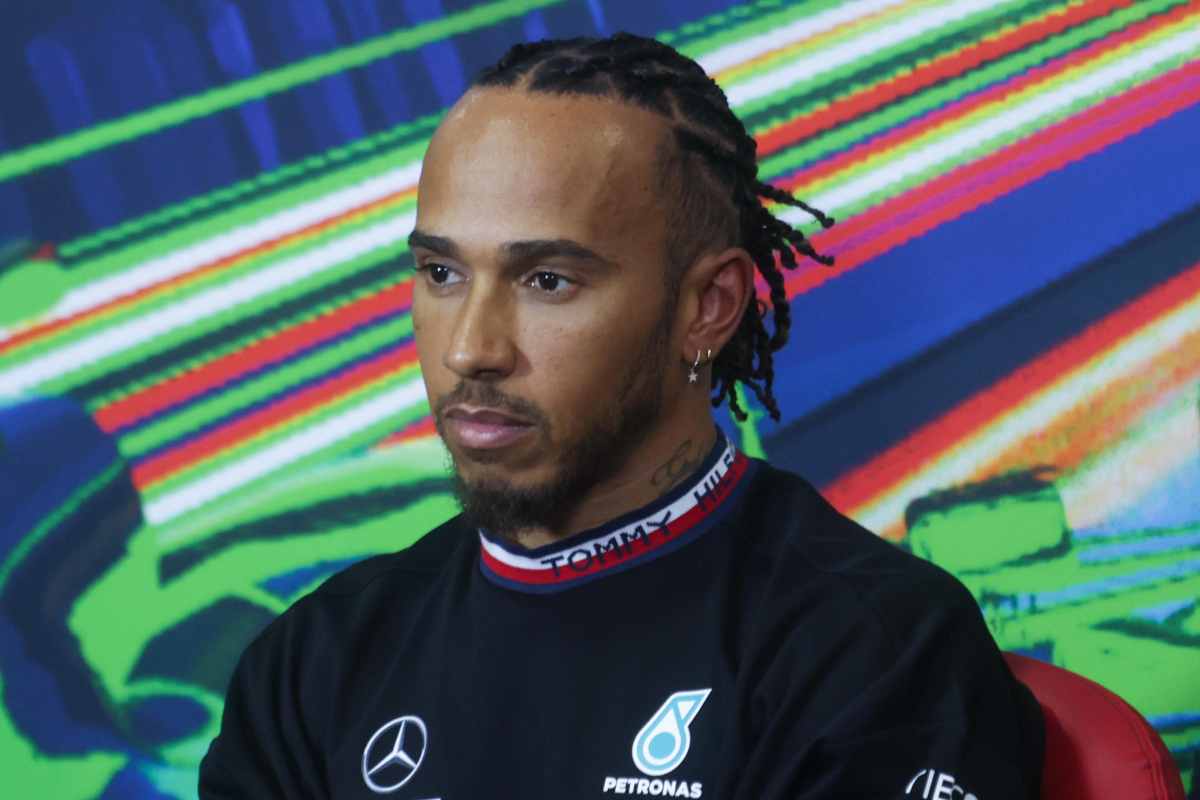 Hamilton contro la decisione della FIA