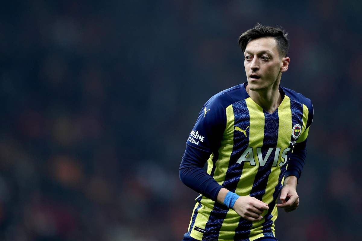 Ozil ricorda la sua ex squadra