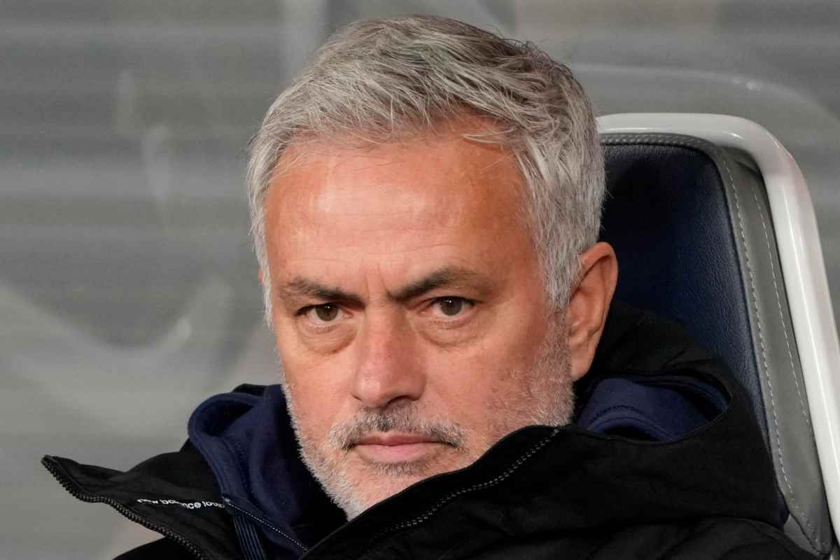 Mourinho spera di avere il difensore a gennaio