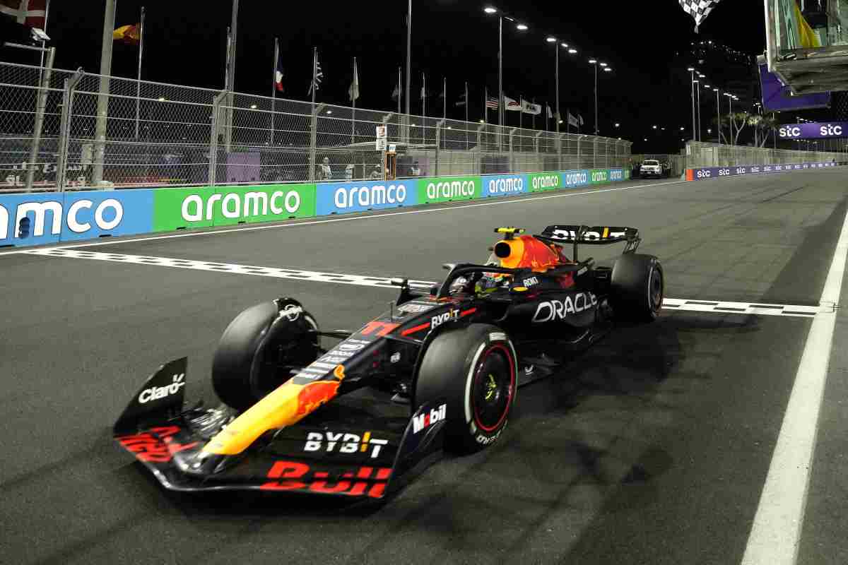 Perez e la furia sui commissari F1