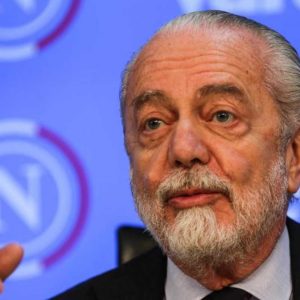 Napoli, che tradimento: pagano la clausola